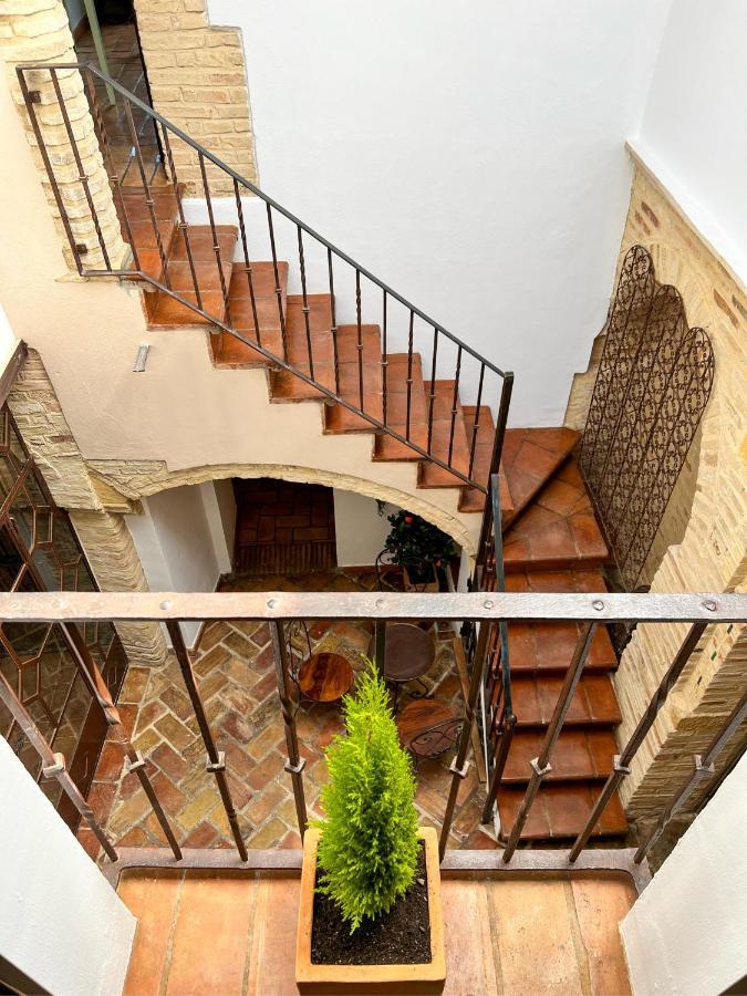 Hostal Servilia Carmona Kültér fotó