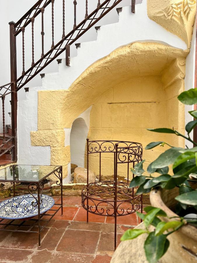 Hostal Servilia Carmona Kültér fotó