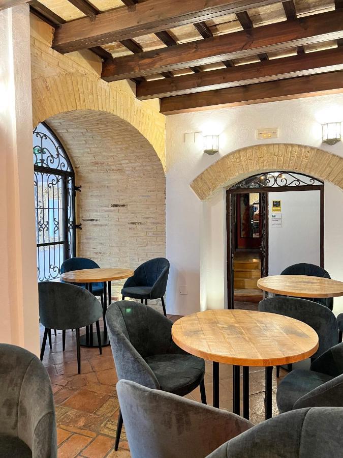 Hostal Servilia Carmona Kültér fotó