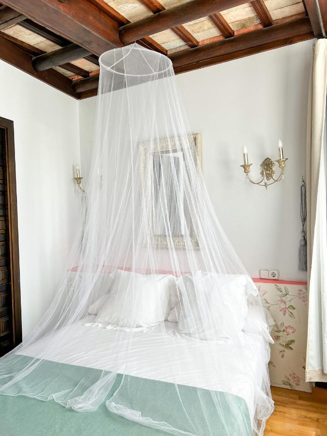 Hostal Servilia Carmona Kültér fotó