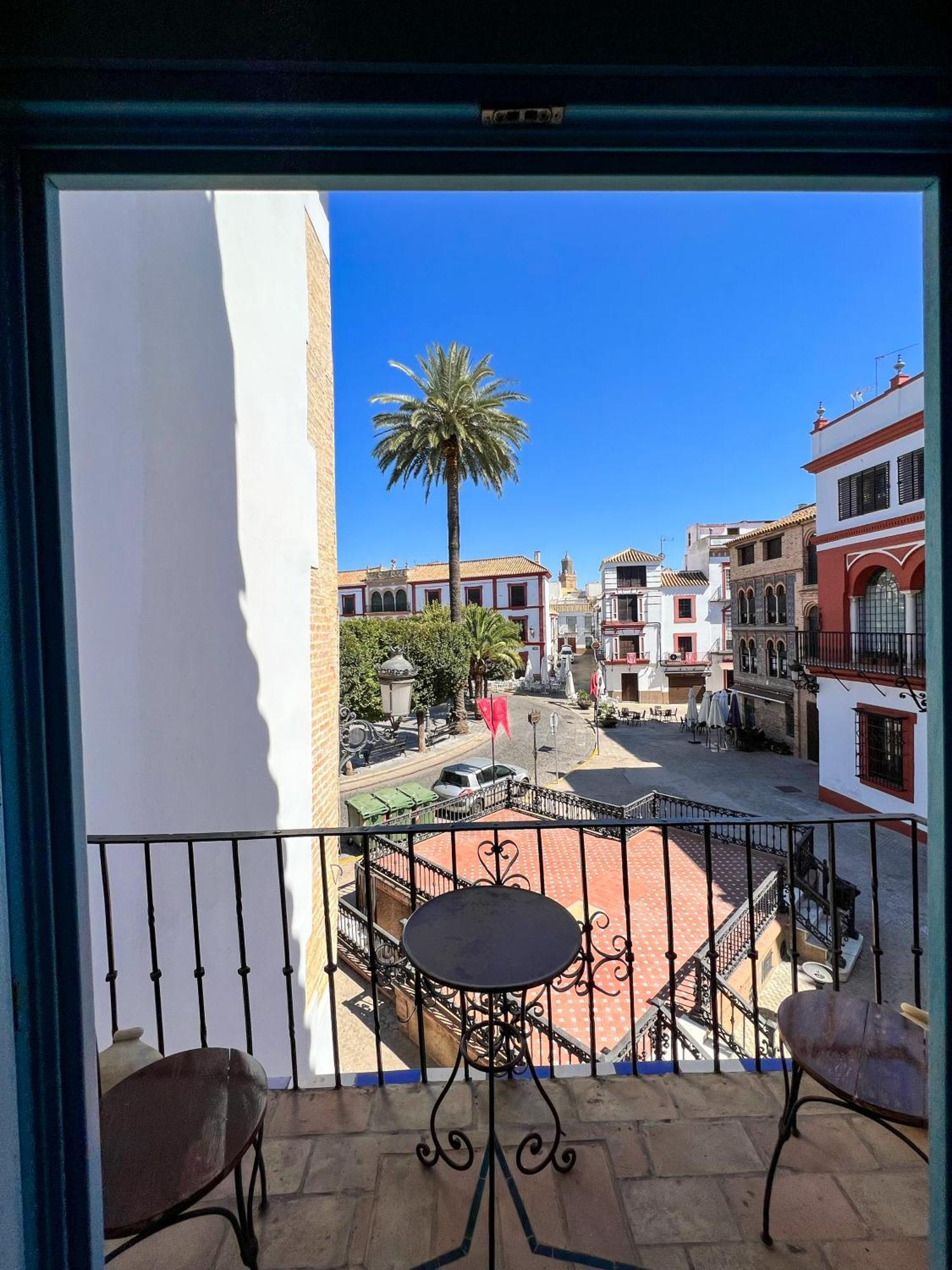 Hostal Servilia Carmona Kültér fotó