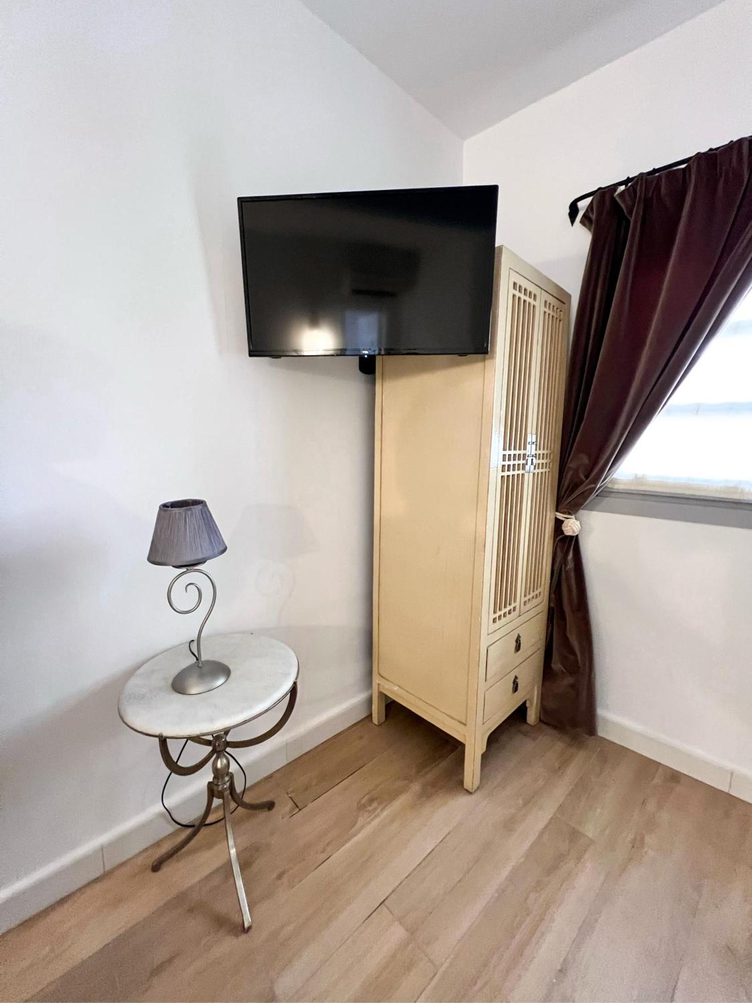 Hostal Servilia Carmona Kültér fotó
